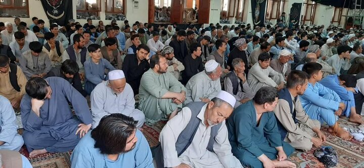 Photos: Friday prayers of Afghan Shiites in Mazar-e-Sharif