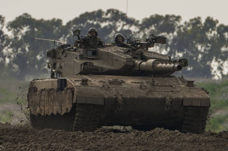 Video: Israeli tank brutally fires at defenseless old Palestinian man