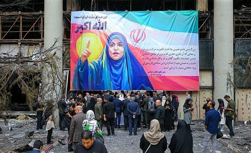 بازدید سفرای خارجی از ساختمان شیشه‌ای صدا و سیما