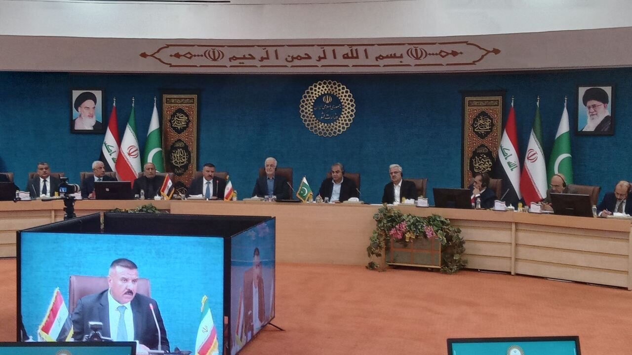 Iran's Interior Minister: Arbaeen reflects Islamic unity across border