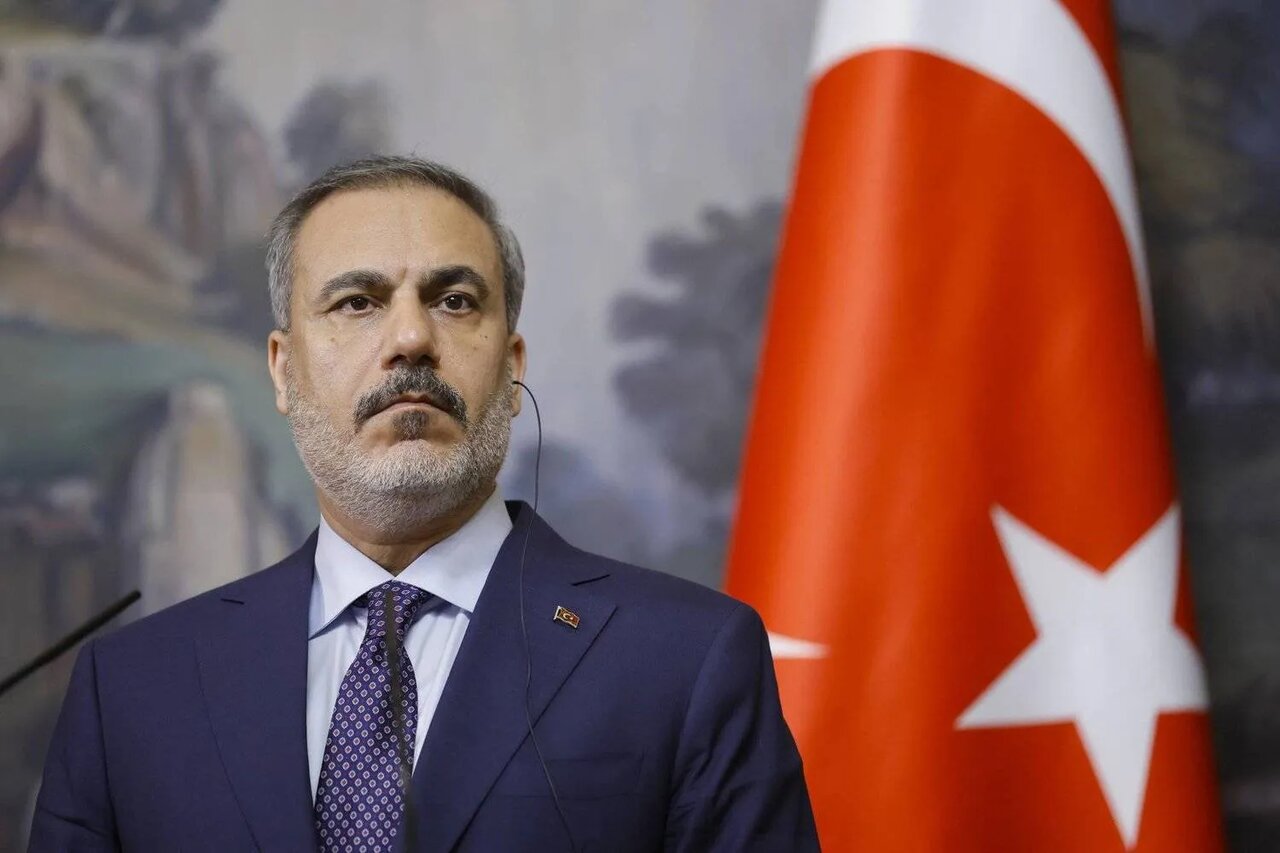 Turkish FM reaffirms support for Syria’s sovereignty, condemns Israeli interference