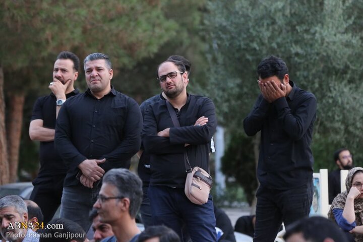 ️️مراسم سوگواری شهادت امام سجاد(ع) در جوار قبور شهدای حملات رژیم صهیونیستی در اصفهان