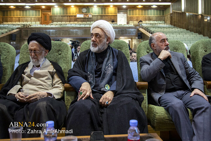 آیین رونمایی از آثار فرهنگی و هنری اربعین