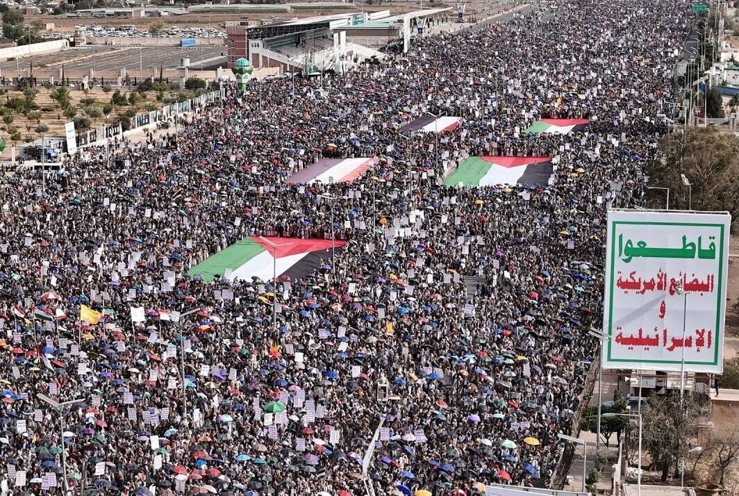 Iranian lawmakers hail Yemeni fighters for ‘standing on the right side of history’