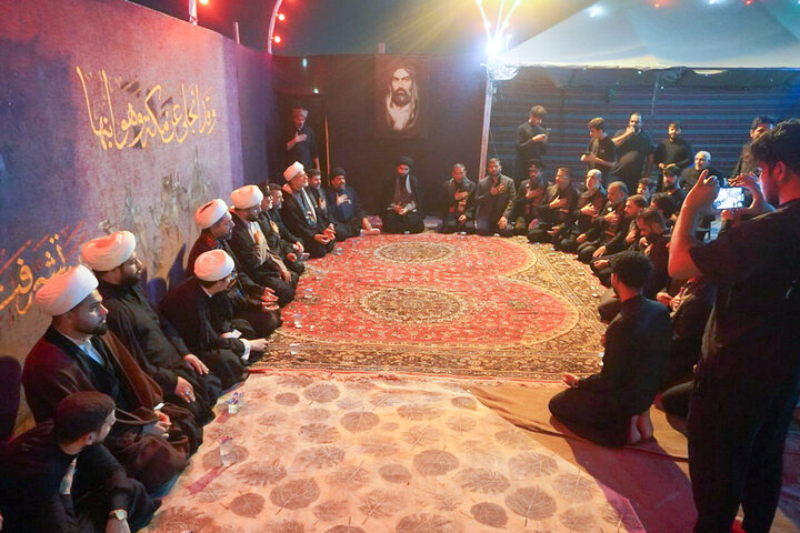 Razavi