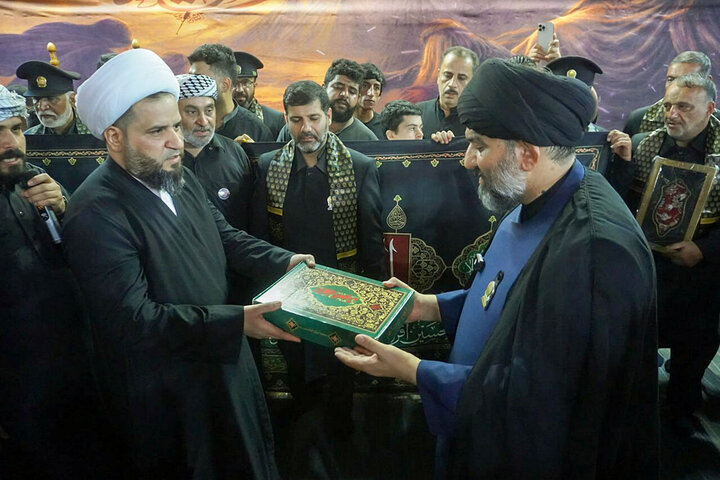 Razavi