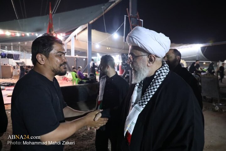 گزارش تصویری | حضور دبیرکل مجمع جهانی اهل بیت(ع) در موکب شیعیان تایلند در مسیر نجف به کربلا