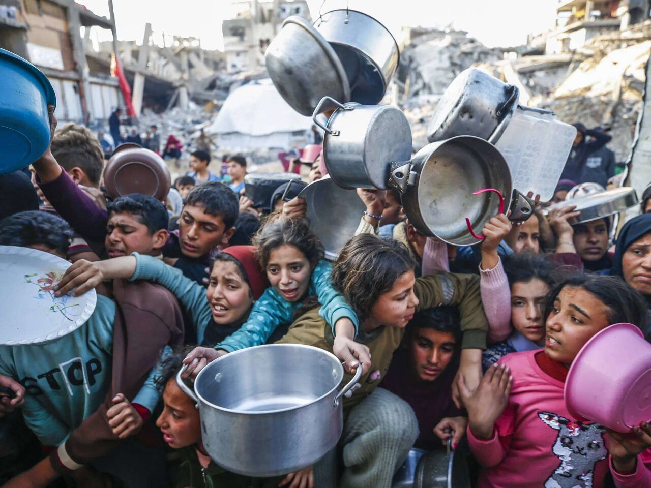 Over 100 former EU lawmakers urge suspension of Israel trade deal Over Gaza starvation