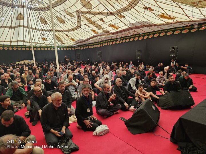 گزارش تصویری | حضور و سخنرانی دبیرکل مجمع جهانی اهل‌بیت(ع) در موکب محسنین در کربلا