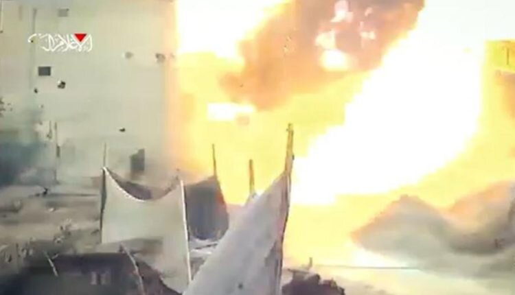 Al-Qassam Brigades strike Israeli Merkava tank near Zeitoun