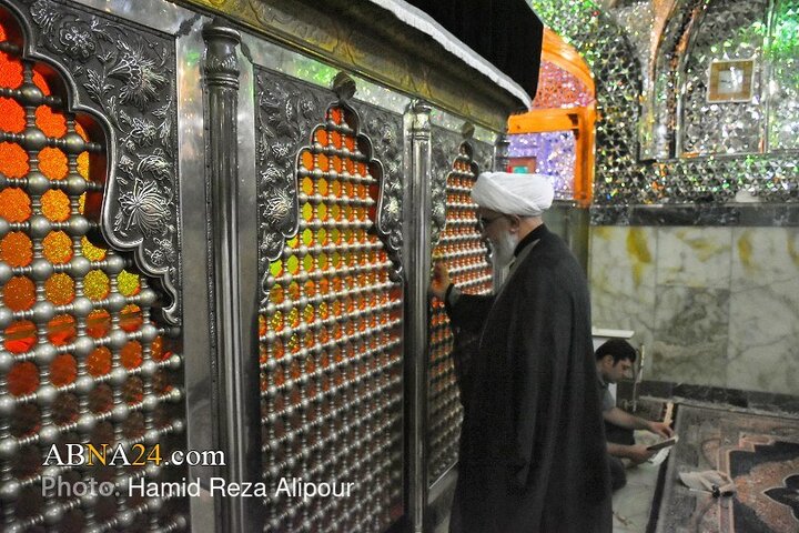عکس خبری | حضور  دبیرکل مجمع جهانی اهل‌بیت‌(ع) در آستان مقدس سید جلال‌الدین اشرف (ع)