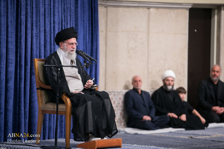 عزاداری شهادت امام رضا (ع) با حضور رهبر معظم انقلاب اسلامی