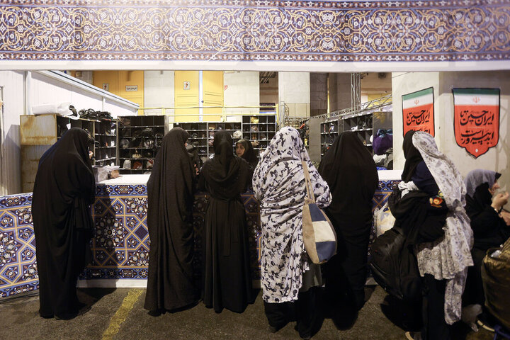 Razavi