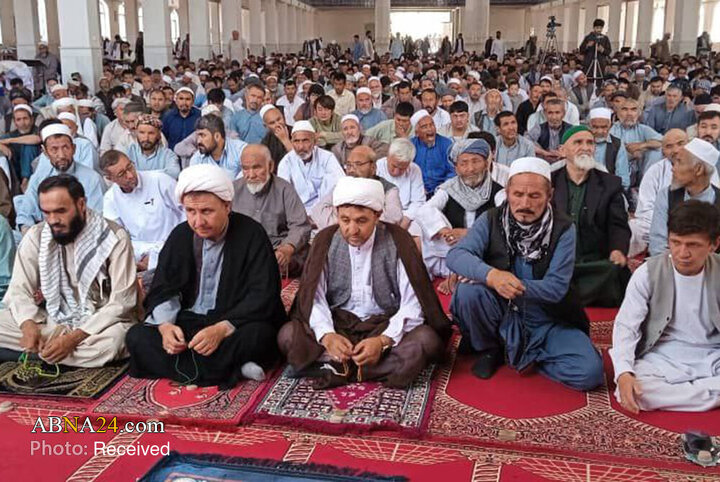 اقامه نماز جمعه در غرب کابل به امامت استاد نورعلی فهیمی
