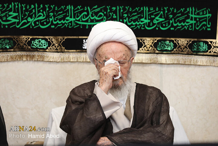 گزارش تصویری | مراسم عزاداری روز شهادت امام حسن عسکری(ع) با حضور آیت الله مکارم شیرازی