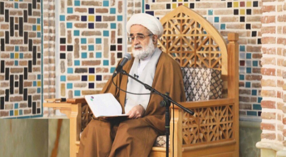 هدف نهایی نزول قرآن، تزکیه و تربیت انسان است