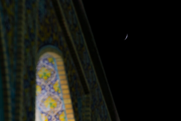 Photos: Beautiful scenes of lunar eclipse above Imam Reza holy shrine
