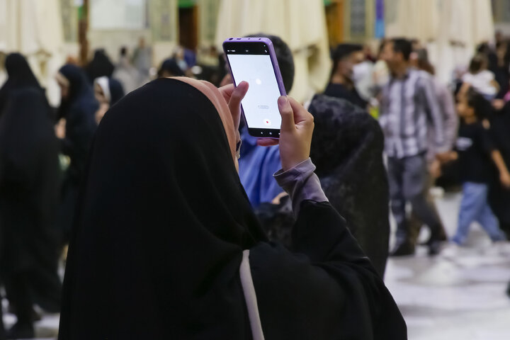 Photos: Beautiful scenes of lunar eclipse above Imam Reza holy shrine