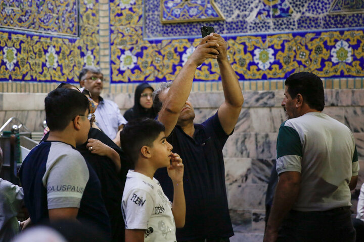 Photos: Beautiful scenes of lunar eclipse above Imam Reza holy shrine