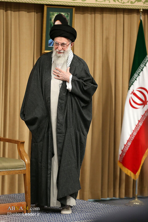 Leader