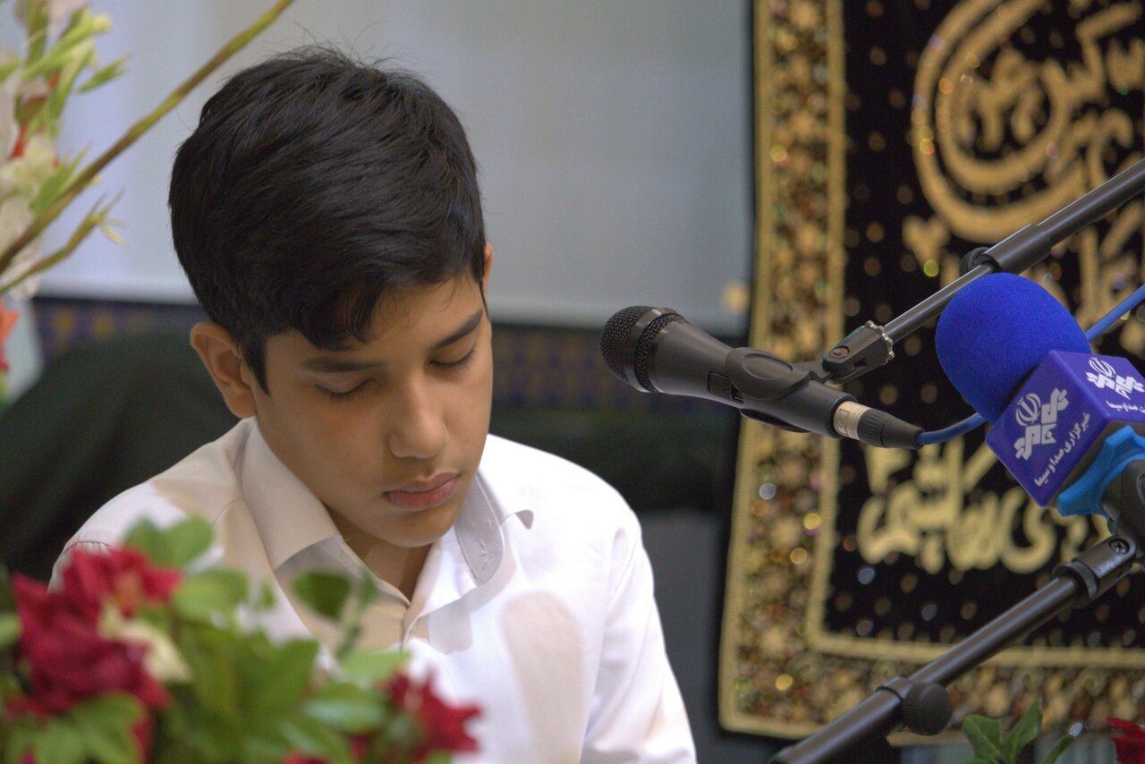 Quran Recitation Gathering at Jamiat al-Mustafa Karachi, World-Renowned Qari Muhammad Hussain Khushroui Performs