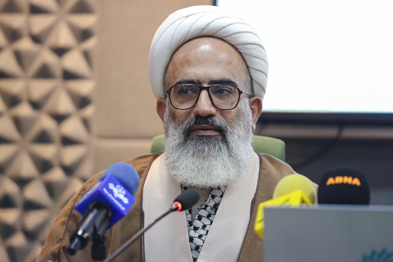 «مقام مجنون» فرصتی برای تکریم پیرغلامان و گسترش گفتمان خدمت است