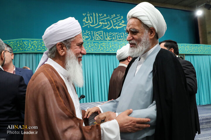 گرامیداشت عید میلاد پیامبر اکرم(ص) و امام صادق(ع) در حسینیه امام خمینی(ره)