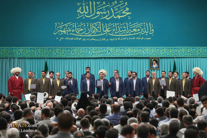 گزارش تصویری | گرامیداشت عید میلاد پیامبر اکرم(ص) و امام صادق(ع) در حسینیه امام خمینی(ره)