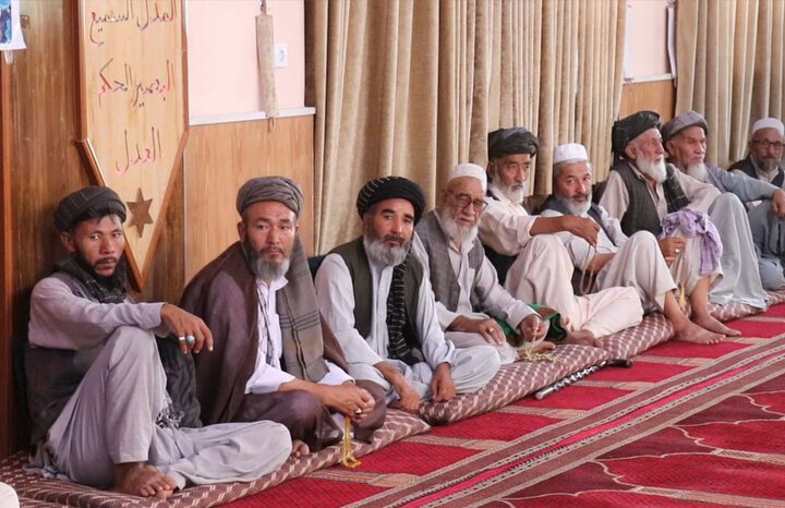 تجلیل مشترک شیعه و سنی از میلاد پیامبر اسلام(ص) و امام صادق(ع) در پلخمری افغانستان + تصاویر