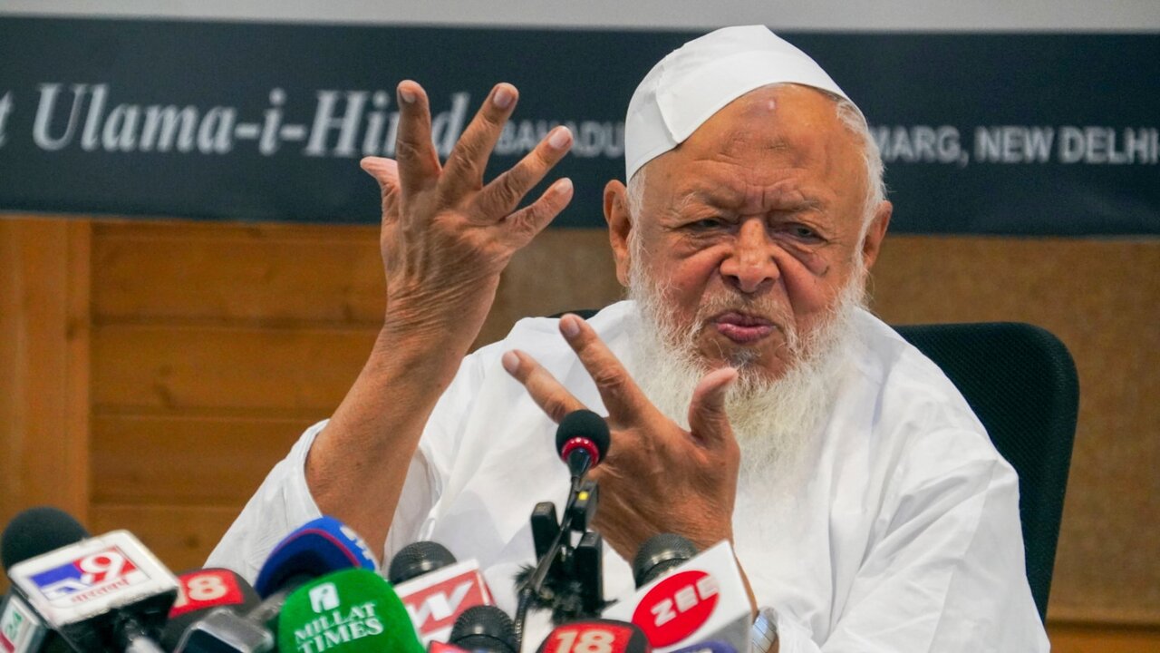 Waqf Act: “Legal and democratic struggle will continue until this black law is scrapped,” says Muslim Leader