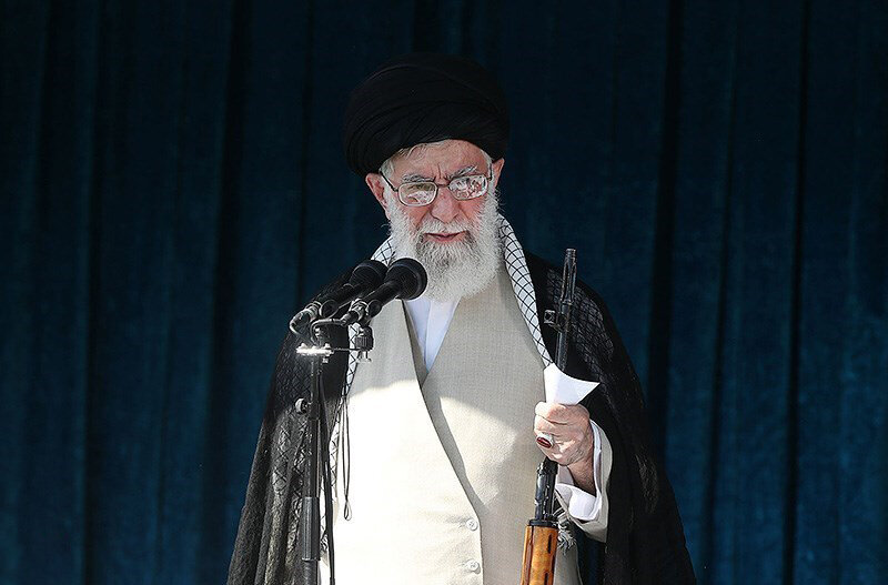 بازخوانی یکصدوبیست سال مبارزات »خاندان خامنه‌ای«؛ نسلی از مقاومت و مبارزه/ »افتخار می‌کنم که این بزرگوار جد من است«