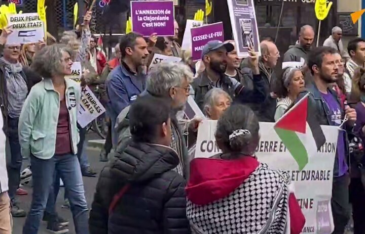 Thousands rally in Paris to support Palestinians in Gaza