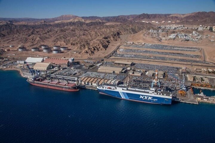 Yemeni drone injures 32 settlers in Eilat port