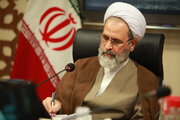 Director of Iran's Seminaries offers condolences demise of Grand Ayatollah Sistani's wife