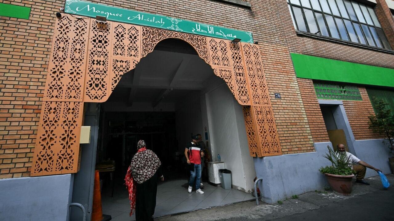 Serbia Arrests 11 for Hate Crimes Targeting Muslims' Religious Places