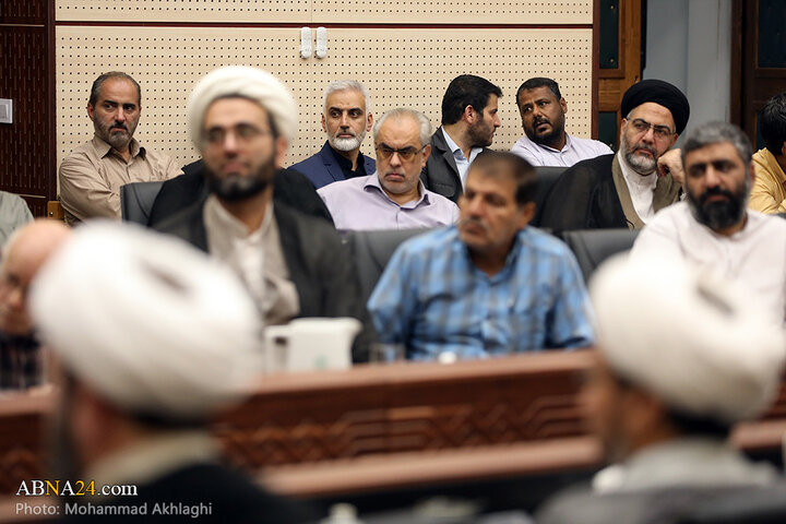 جلسه «اخلاق اداری» در مجمع جهانی اهل‌بیت(ع) با سخنرانی آیت‌الله رمضانی