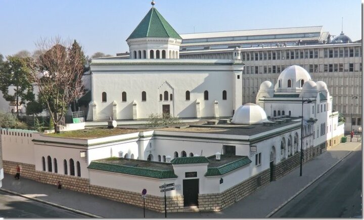 درخواست مسجد جامع پاریس از مقامات فرانسه برای اقدام قاطع علیه فرد هتاک به قرآن