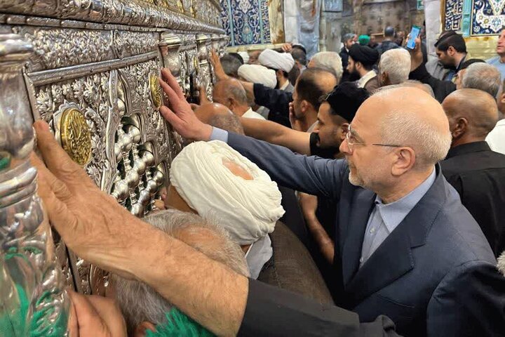 Photos: Iran's Parliament Speaker visits Hazrat Masoumeh holy shrine