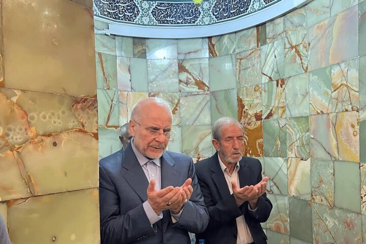 Photos: Iran's Parliament Speaker visits Hazrat Masoumeh holy shrine