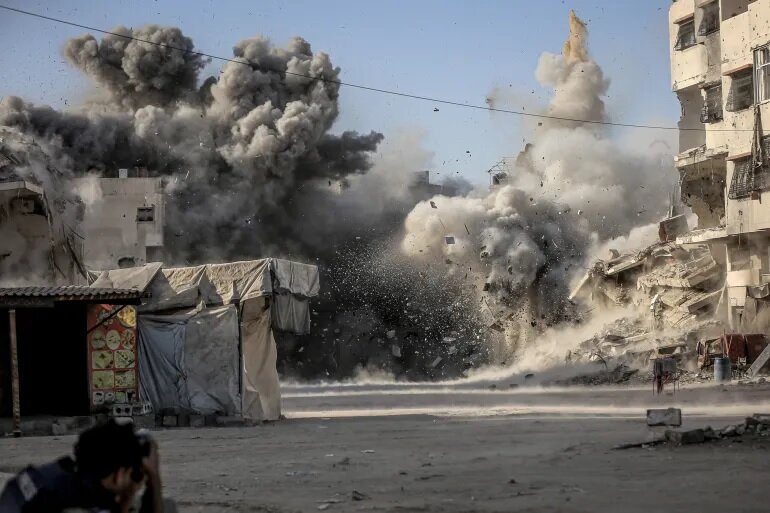 Israeli Army Intensifies Strikes Across Gaza, Targets Civilians and Aid Seekers