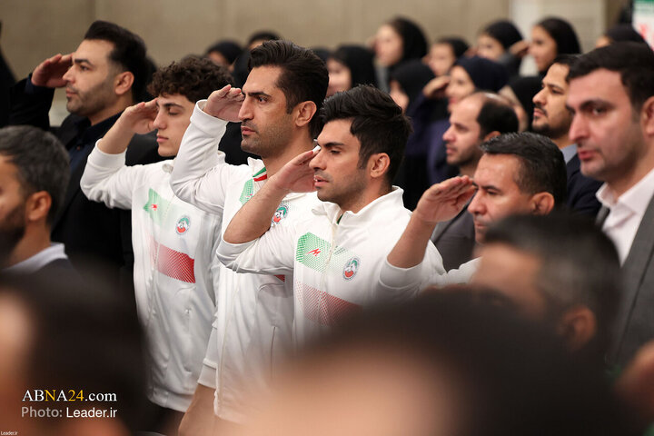 دیدار قهرمانان ورزشی و مدال‌آوران المپیادهای علمی با رهبر انقلاب