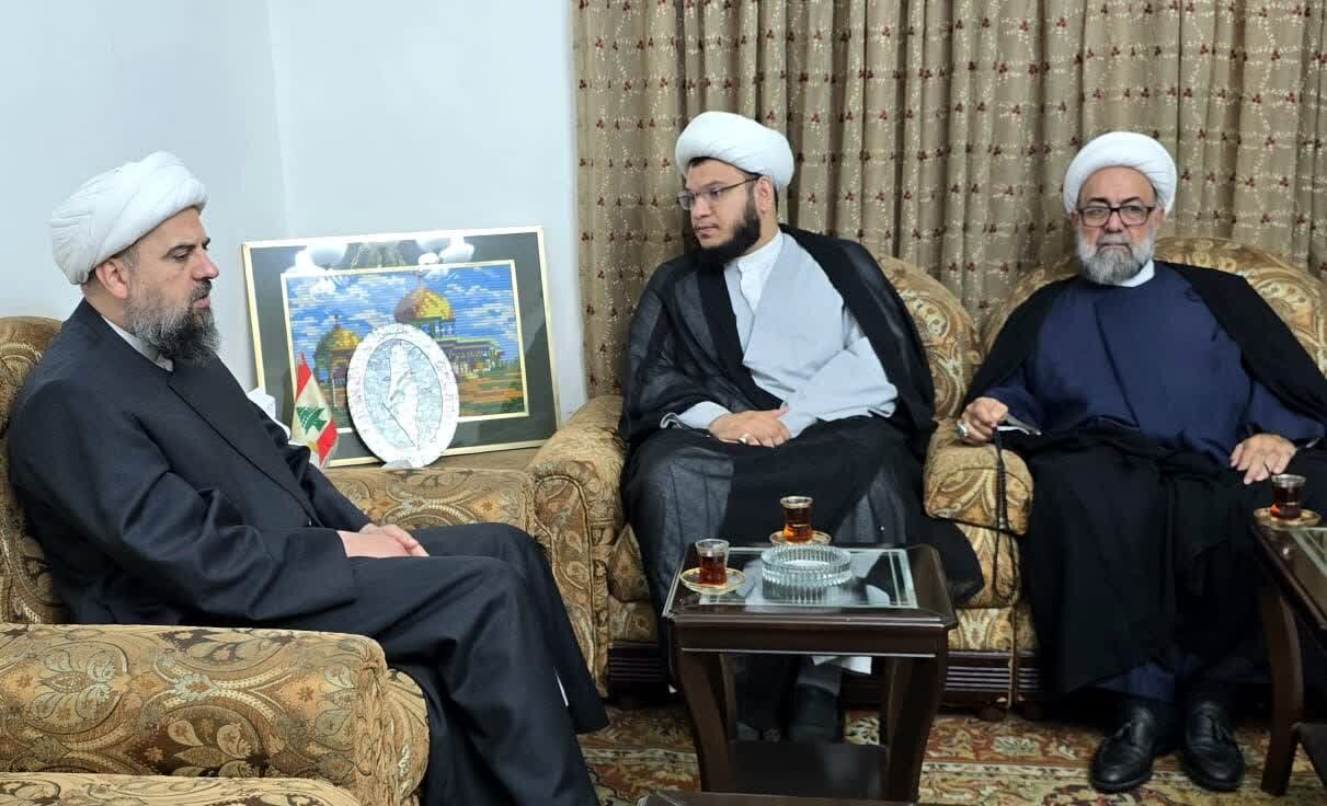دیدار مدیر دفتر مجمع جهانی اهل‌بیت(ع) در لبنان با شیخ احمد قبلان