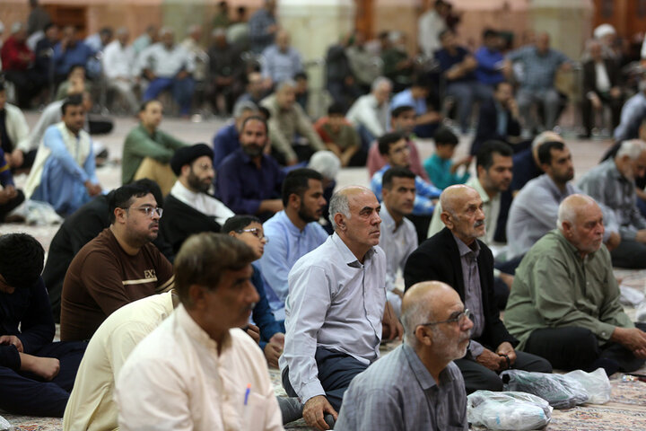 Photos: Hazrat Zainab birth anniversary celebrated in Qom
