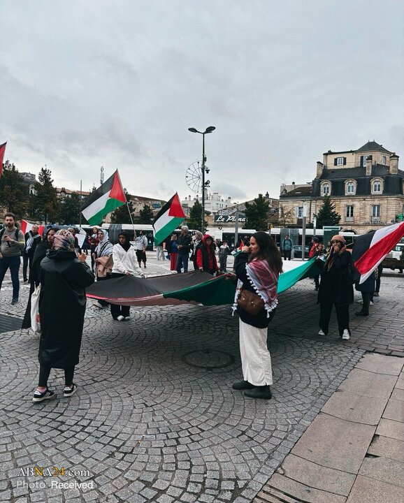 عکس خبری | حمایت اهالی شهر بوردو فرانسه از مقاومت و محکومیت جنایات رژیم صهیونیستی