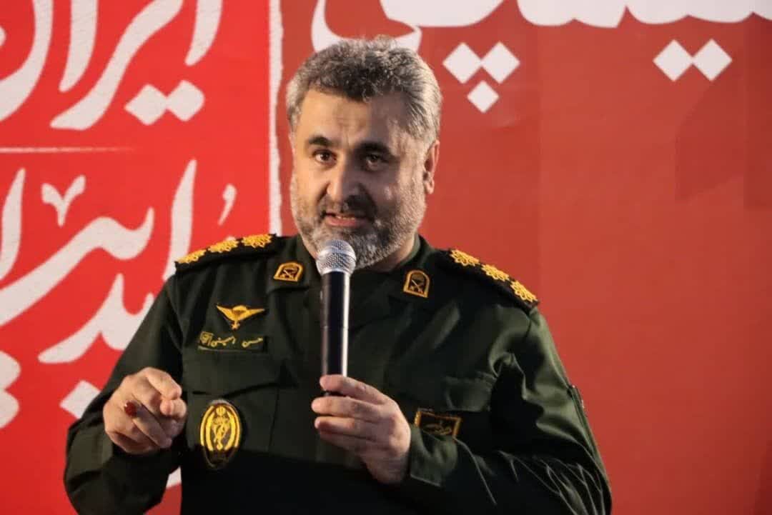 سیزدهم آبان روز بصیرت، عزت و استقلال‌خواهی ملت ایران است