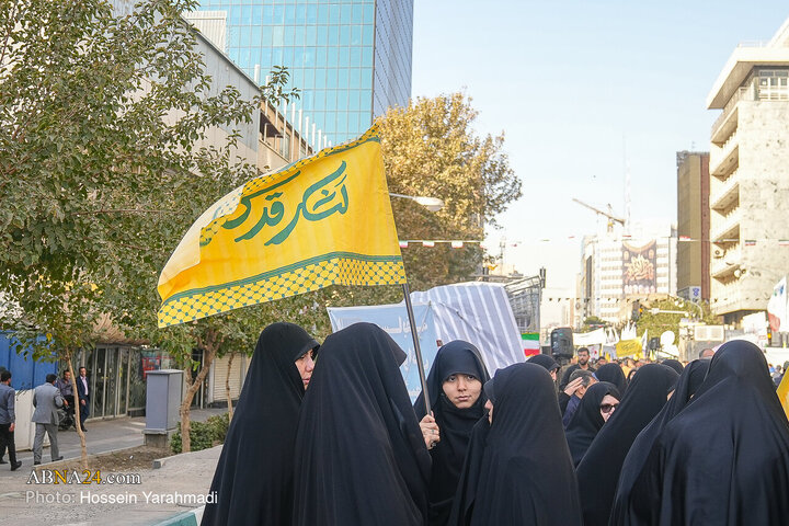 Photos: People of Tehran rally to mark US Embassy takeover anniversary