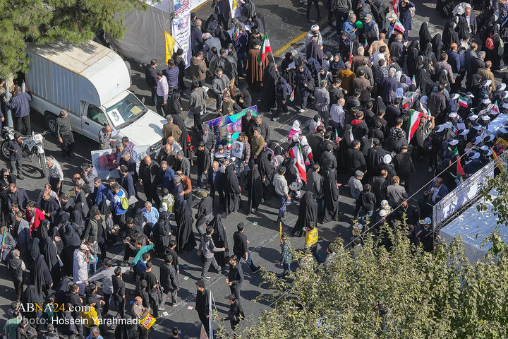 Photos: People of Tehran rally to mark US Embassy takeover anniversary