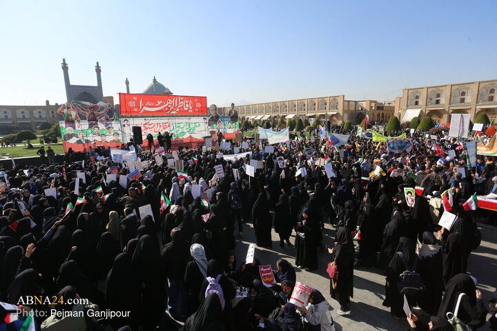 Photos: National Day Against Global Arrogance marked in Isfahan