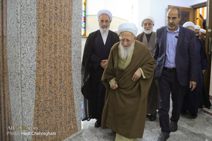 Photos: Conference of higher levels professors of Qom Seminary