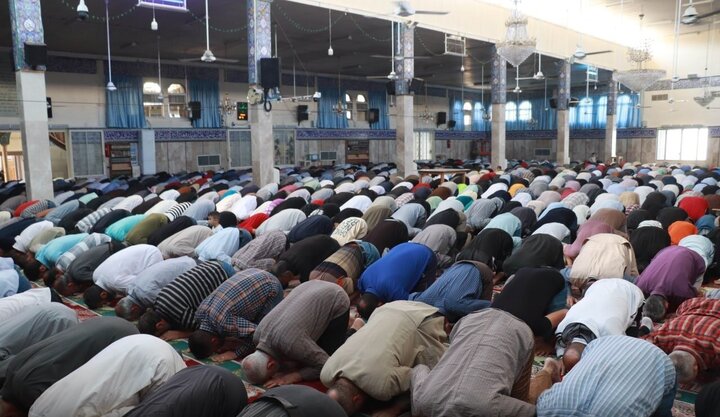نماز جمعه حضرت زینب(س) در دمشق سوریه